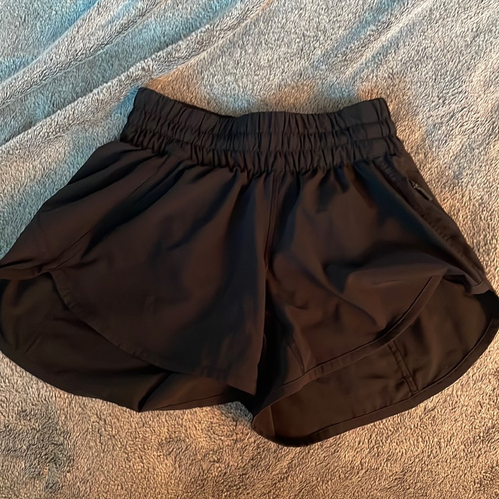 Black Lululemon shorts